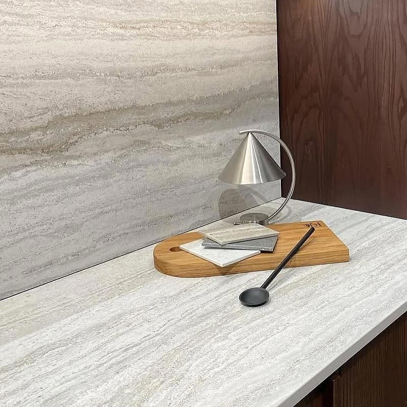 Plan de travail cuisine et salle de bain en céramique Dekton® sur mesure pietraEdition Trevi